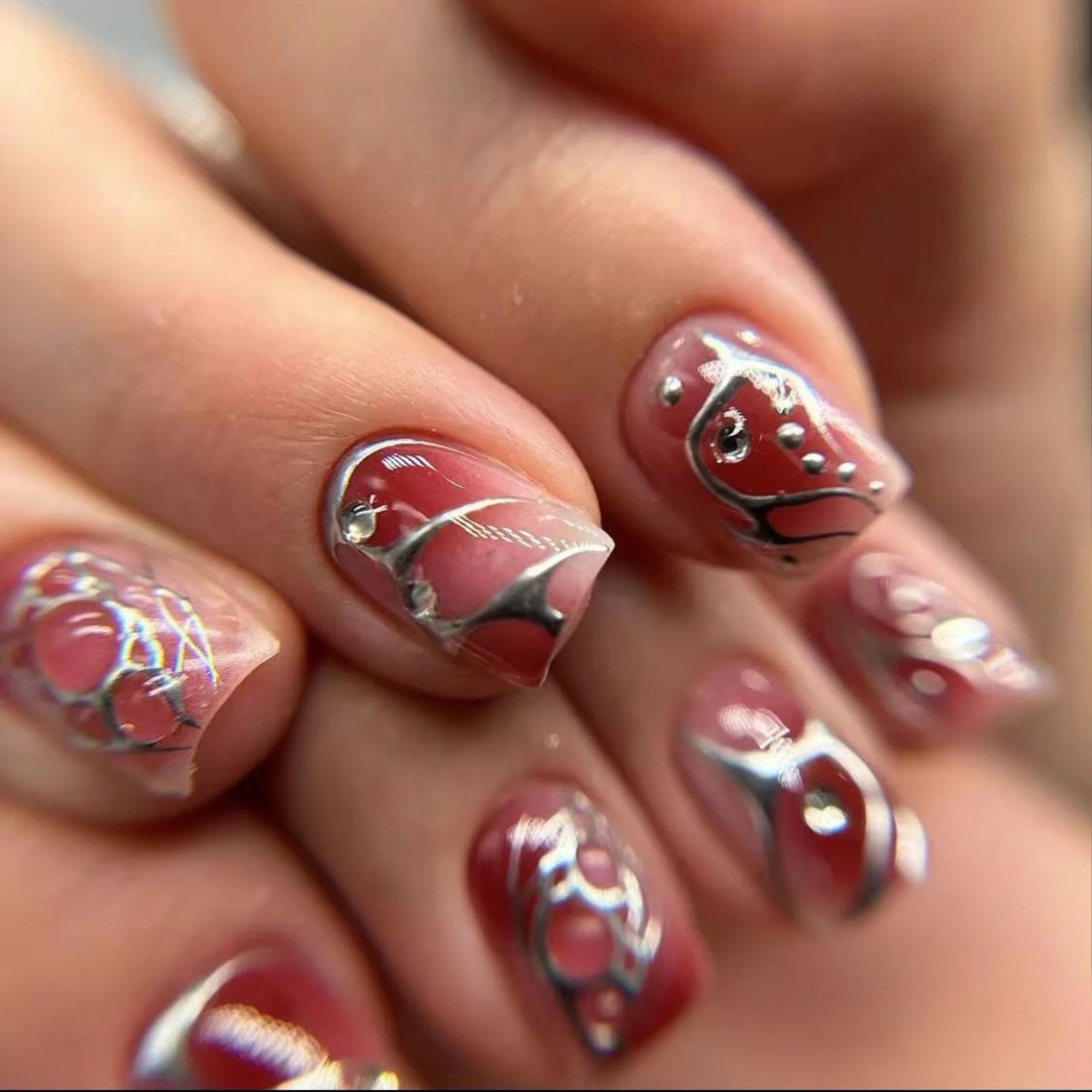 24PCS Red Smudge Short Square Blush False Nails with Silver Line Bead Details Graffiti Scratch Removable Press on Nails Gothic