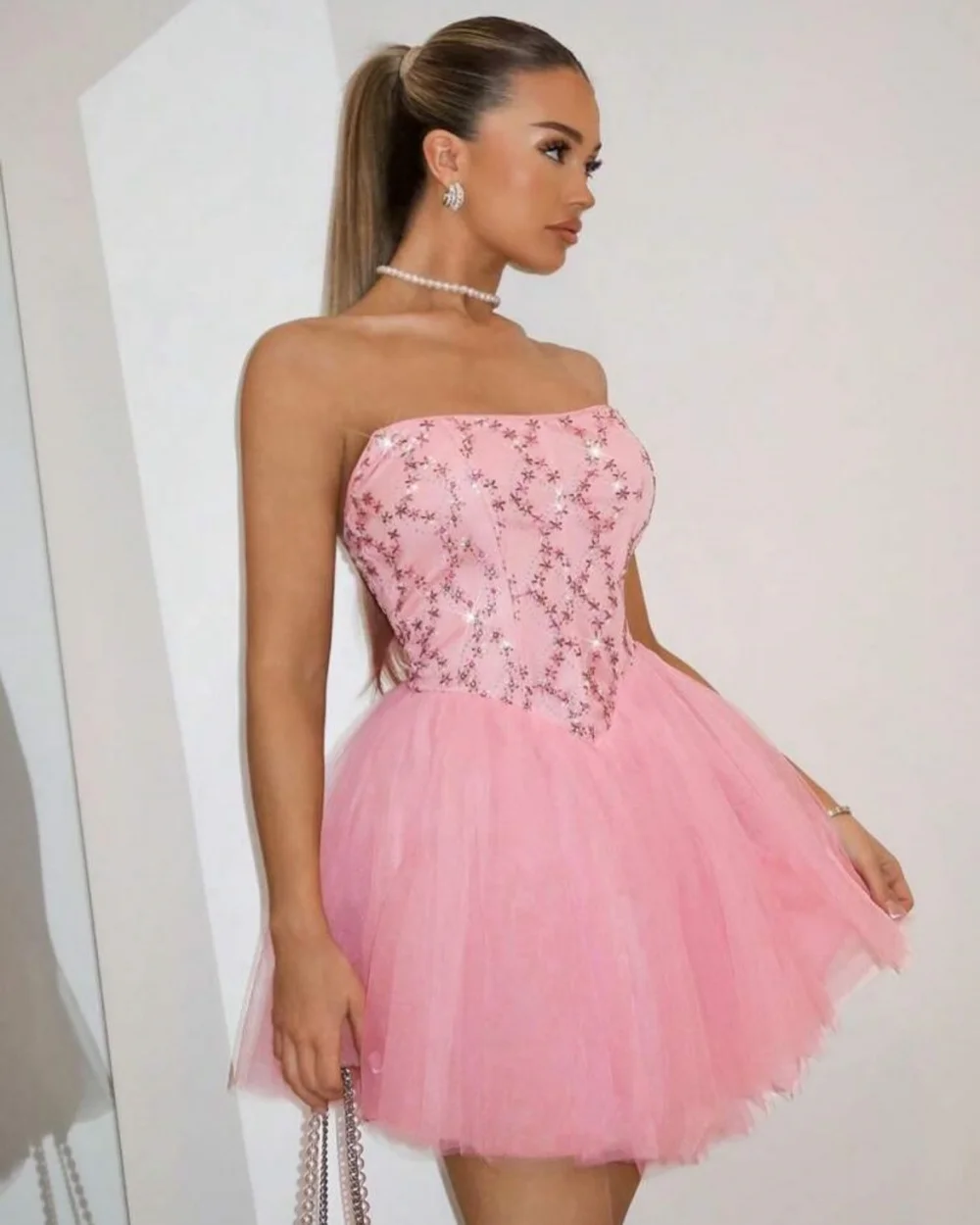 

Customized Sparkle Women Tulle Sequined Ruched A-Line Evening Dress Elegant Strapless Sleeveless Knee Length Dresses Party Gowns