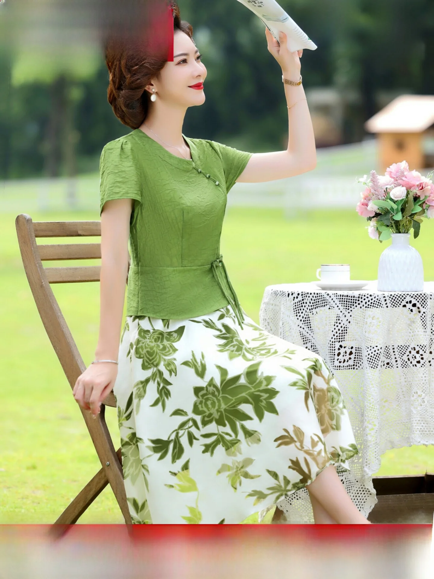 Picture 6: Ele Midlife Mom Summer Dr Faionable Senior Women's Clothing Breathable Lightweight Printed Dr with Button Detail