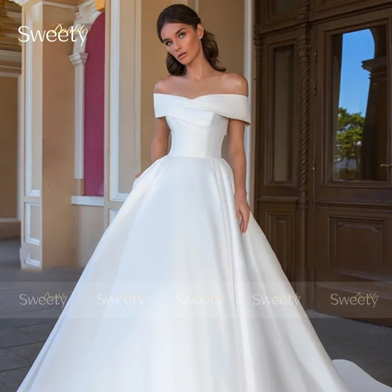 

Graceful Wedding Dress Satin With Princess Ball Gown A-Line Full Sleeve Boat Neck Bride Dress Vestido De Novia Customized Zipper
