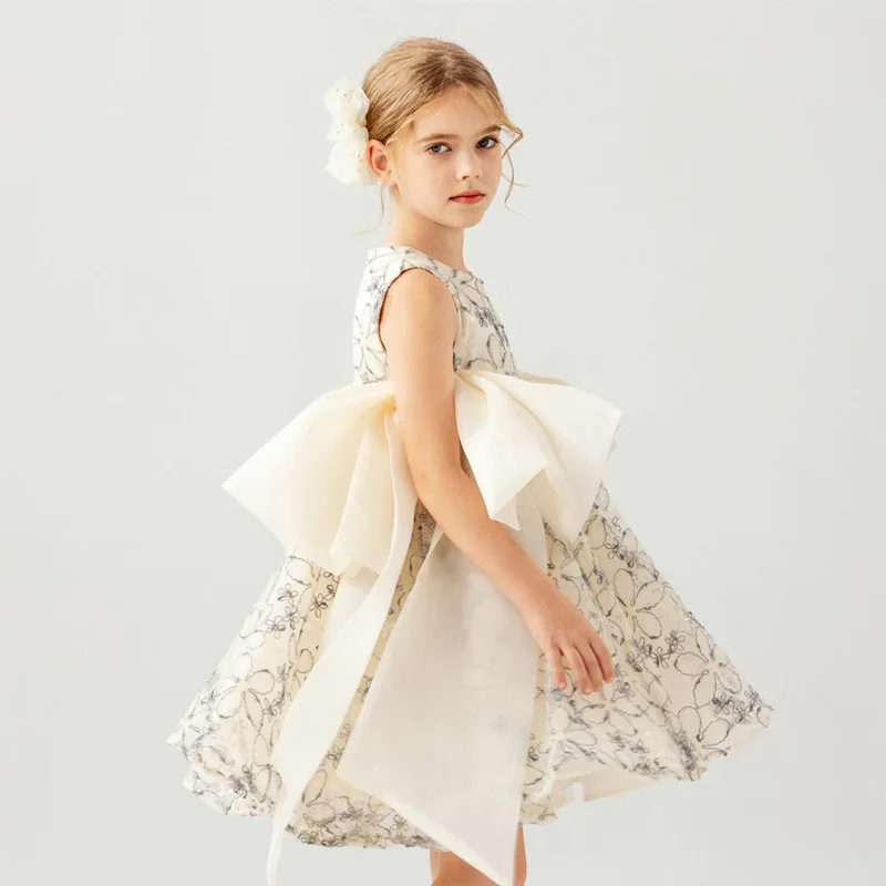 Abito da principessa per bambini vestito da principessa 2025 primavera nuovo pizzo senza maniche Una versione da passerella per ragazze vestito da bambina