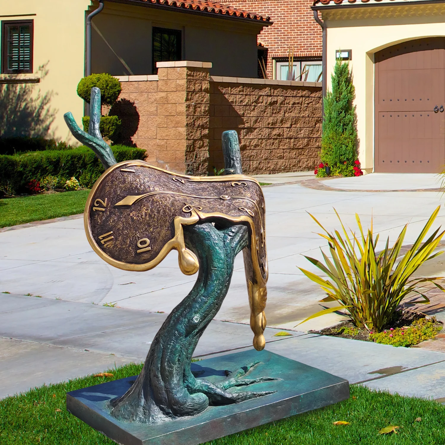 

63cm The Profile of Time Bronze Sculpture by Salvador Dali Famous Dali Dance Of Time II Bronze Statue Home and Garden Decoration