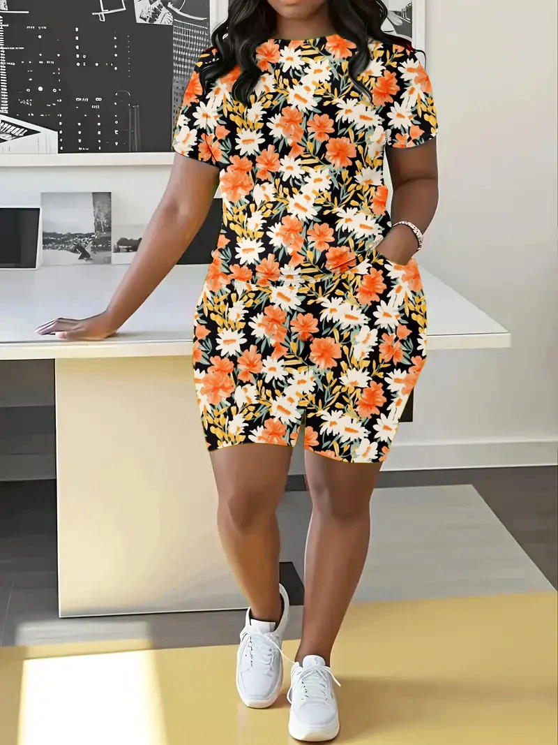 Plus Size Letni zestaw mody damskiej Casual Loose Floral Floral Element Print Cienki okrągły dekolt Krótki rękaw Zestaw szortów