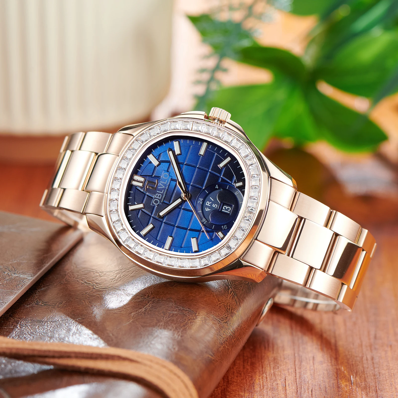 OBLVLO Luxury Design Rose Gold Diamond Bezel Automatic Watches For Men Moonphase Waterproof Bracelet Watch FM-SL-DD-D