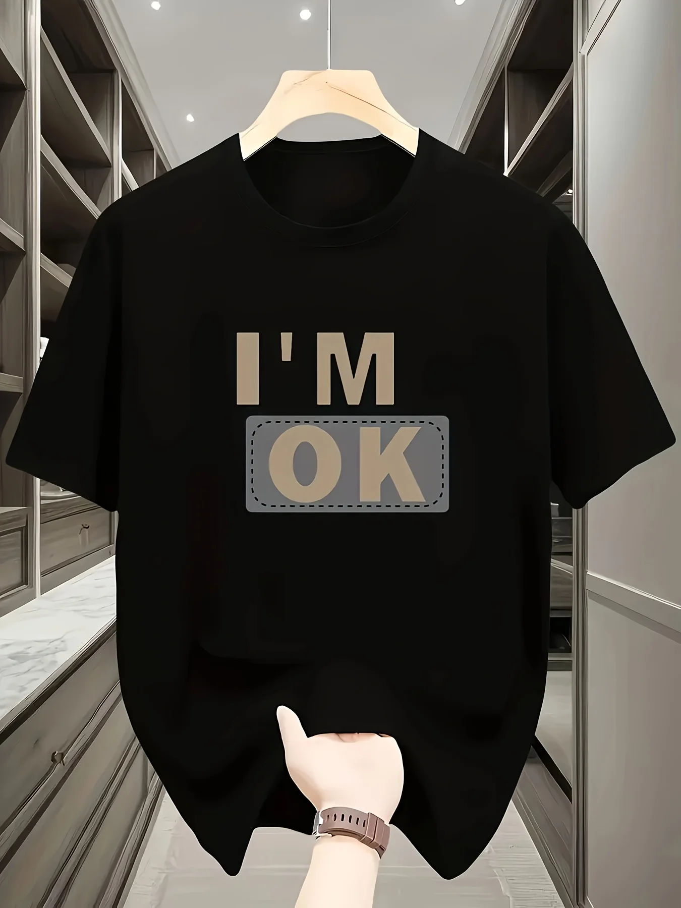 Camiseta gráfica casual para hombre - Estampado "I'M OK", 100% poliéster, cuello redondo, camiseta liviana de verano para atuendo casual