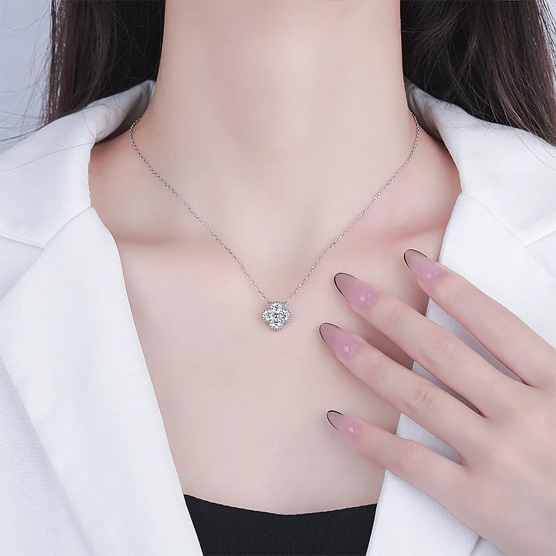 Thumbnail 3 - #43 Moissanite Pendant Necklaces Discount Picks