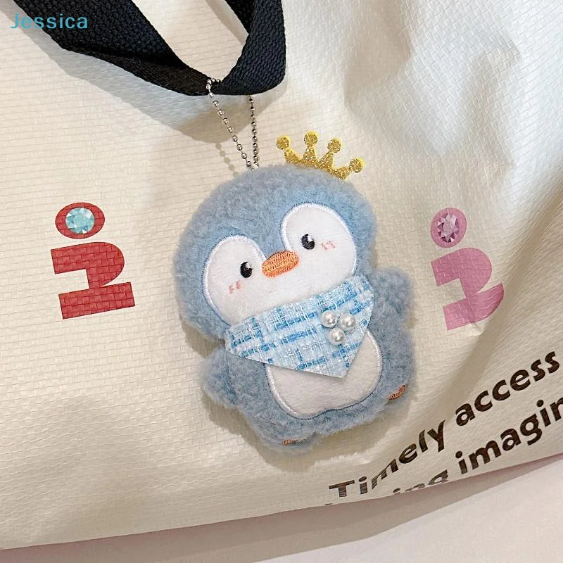 ♥ Lindo Llavero de Pingüino de Peluche – Adorno Kawaii con Perla para Mochila y Bolso
