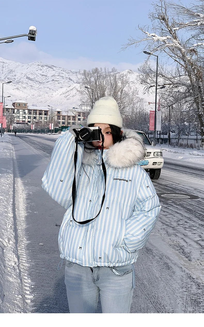 Korean Striped Bow Pattern Cropped Padded Jacket for Women Winter Hooded Coat with Faux Fur Collar Woman Sweet Thick Warm Parkas