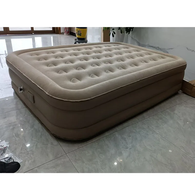 Air Mattress With Build in Pump Outdoor High Quality PVC Inflatable Air Bed for Camping