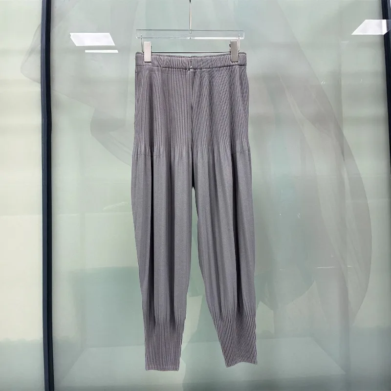 New Pleated Women's Pants Thick Material Loose Simple Casual Solid Color Harem Jogger Pants Elastic Clothing Japan Autumn