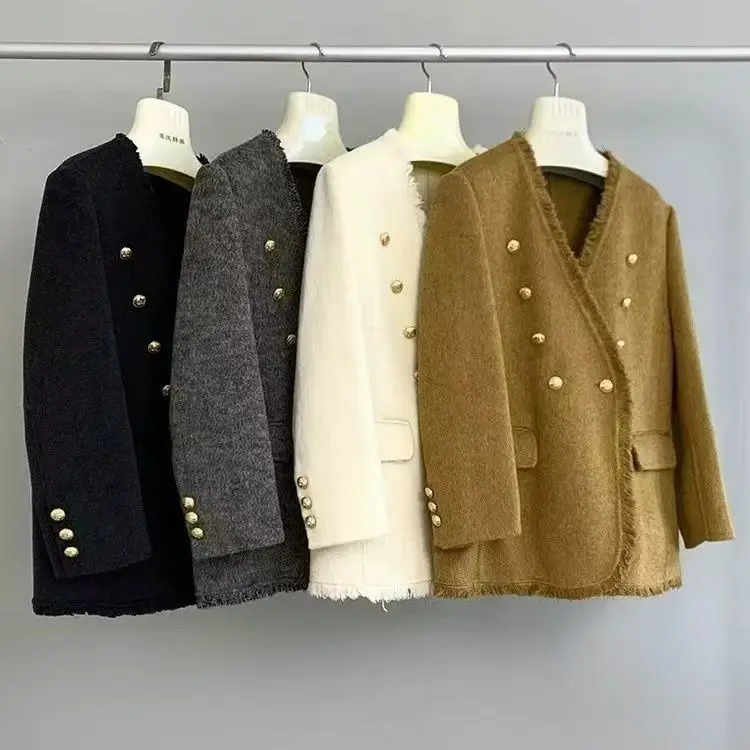 

2025 New Elegant V-Neck Tassel Double-Breasted Wool Coat, High-End Chanel-Style Blazer for Women