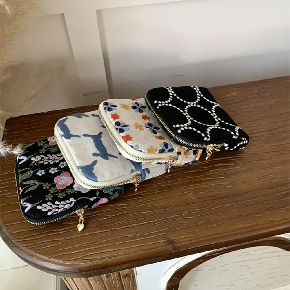 Multi-Layered Embroidered Jewelry Storage Bag Cotton Linen Ethnic Style Bracelet Display Pouch Soft Embroidery