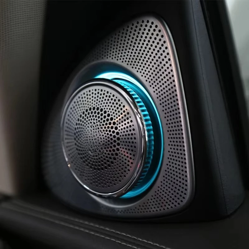 مكبرات الصوت ثلاثية الأبعاد مع أضواء محيطة لـ W205 809 2019-2020 مع 64 لونًا