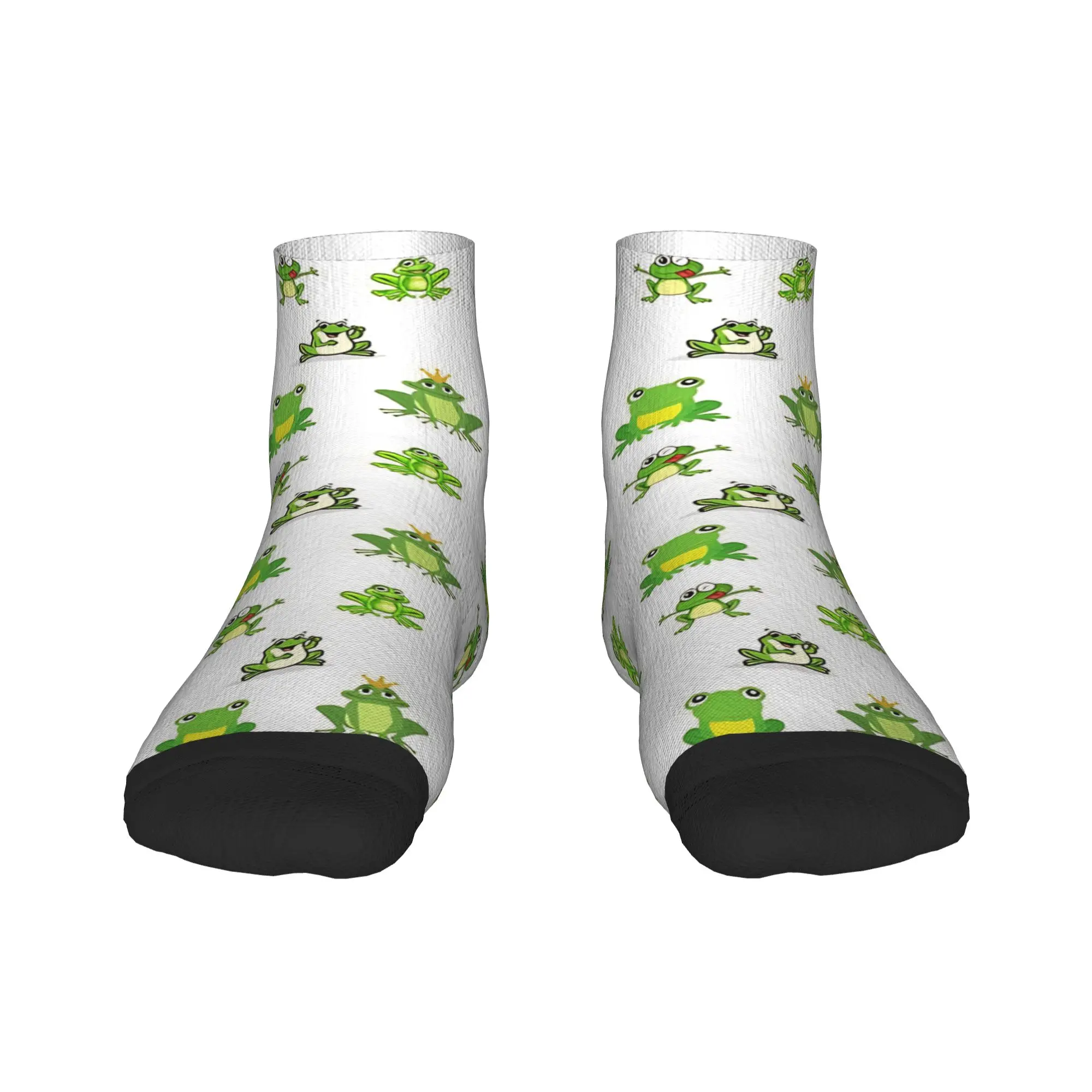 Just a girl who loves frogs Ankle Socks  Anti Bacterial Comfortable Outdoor Socks For Women Men Spring Elegant Design Sock