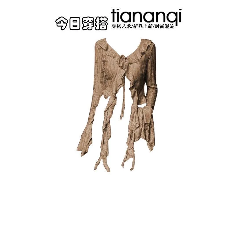 秋の新作イレギュラーなスリムフィットトップス、ラッフルエッジサスペンダードレス、透かし彫りハーフスカートの3点セット、エレガントなレディーススカート