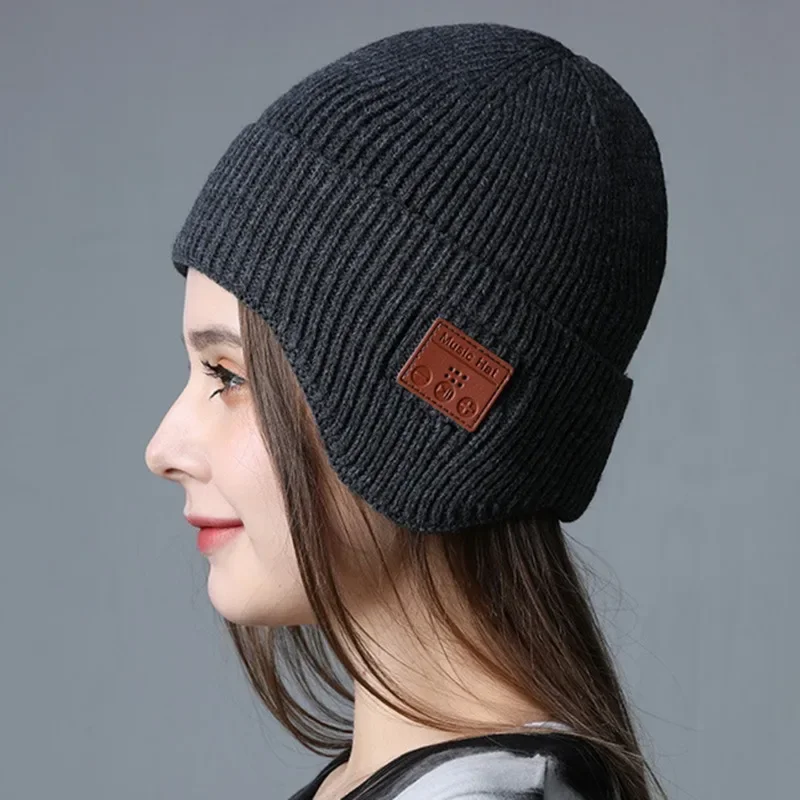 Winter Windproof Beanie Music Cap 5.0 Bluetooth-Compatible Stereo Headphones Music Hat Ear-Covering Headset Beanie Headwear