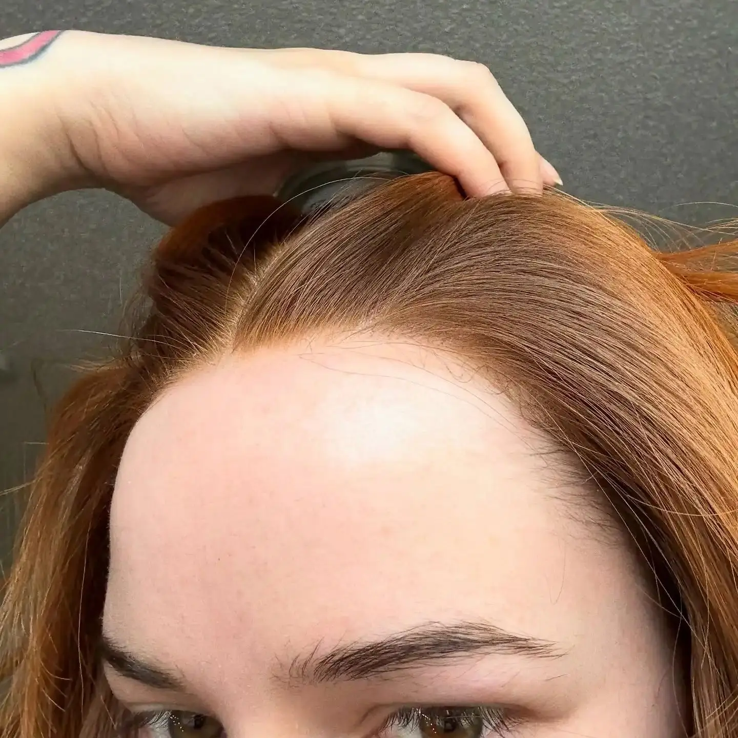 

Good Quality Ombre Honey Brown HD Wig Soft Natural Synthetic Lace Front Wig Long Length Body Wave Natural Hairline Glueless Wigs