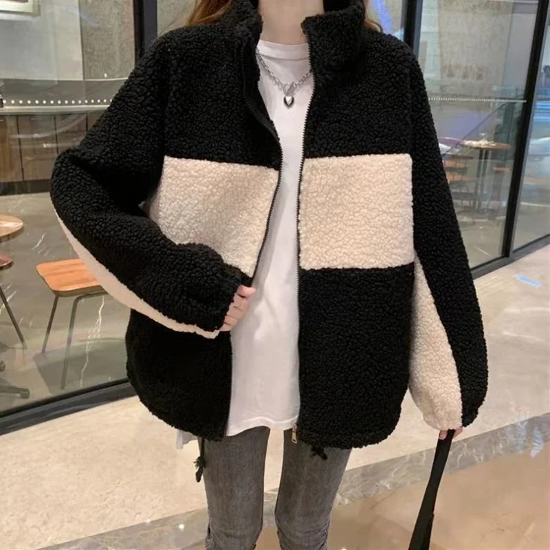 

2023 Winter Women's Faux Lamb Coat Oversized Fashion Stitching Warm Plush Zipper Ladies Outerwear Casual Thicken Loose Jacket