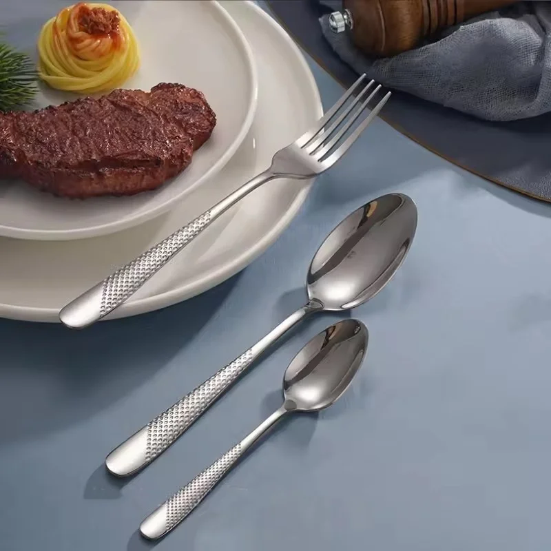 

1PCS Food Grade 18-10 Steel Luxury Gold Plated Dinner Forks Set Dishwasher Safe Salad Fork Table Fork Set With Hammered Handle