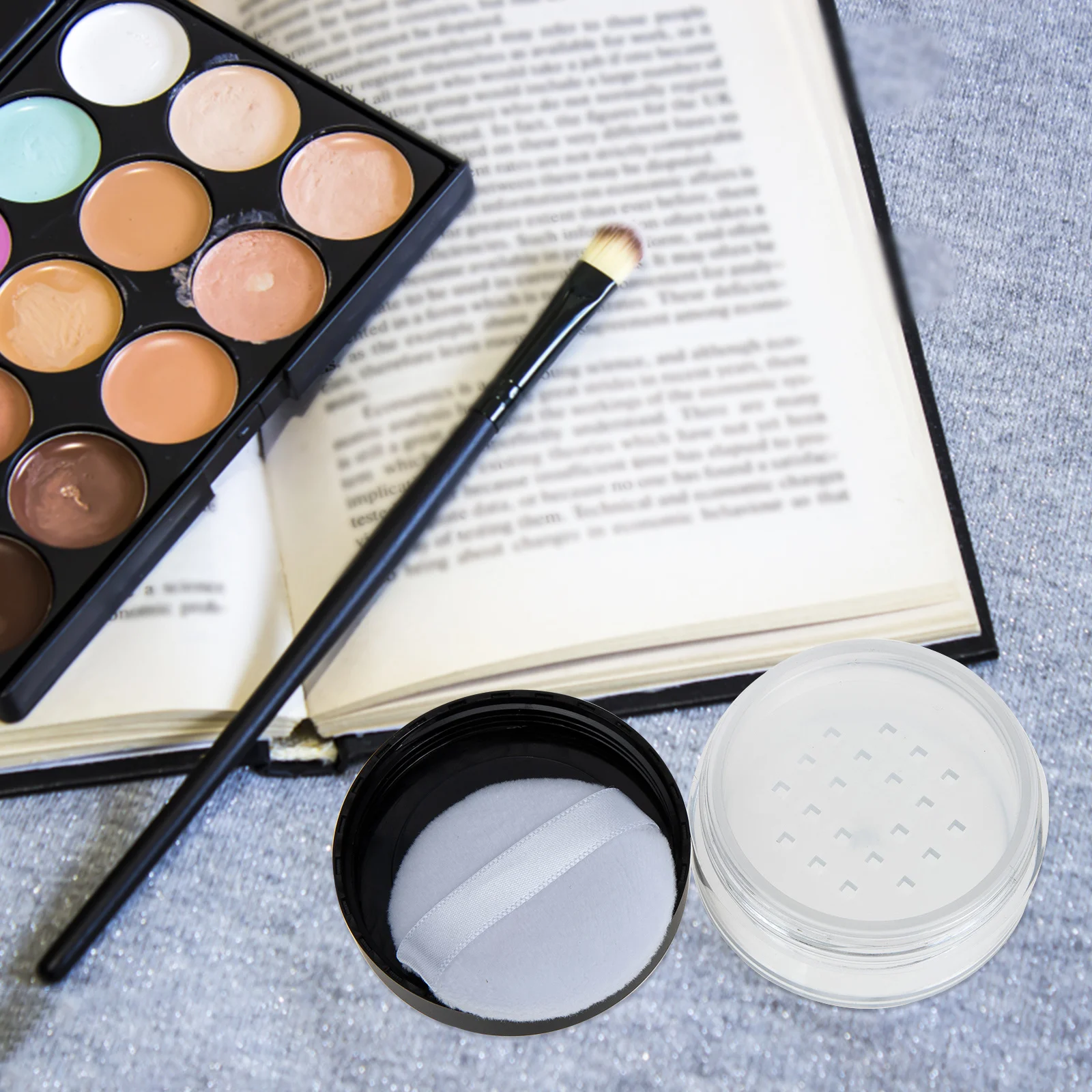 

4 Powder Case Plastic Makeup Container Portable Storage Box For Travel Powder Foundation Empty Container