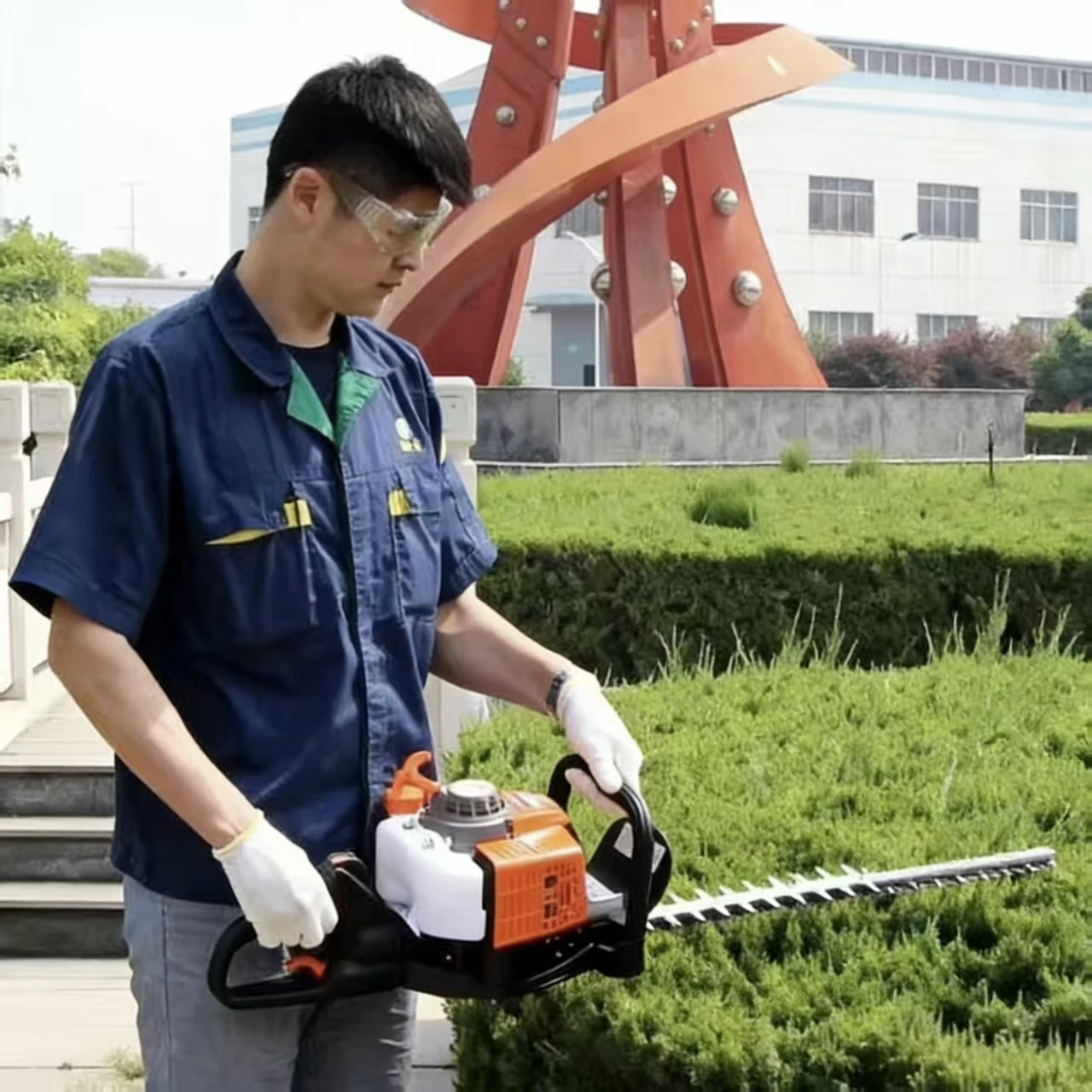 

Cost-Effective Double-Blade Two-Stroke Repair Hedge Trimmer Pruner with Wide-Band Shears for Tea Tree and Landscaping Prunin