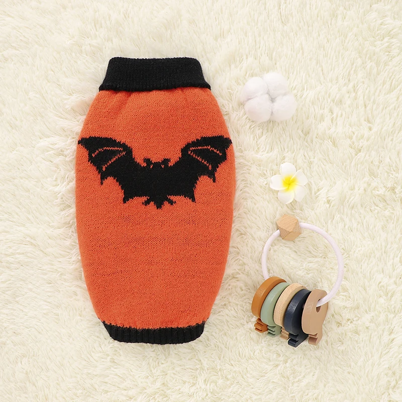 Halloween Dog Pullover Knitted Pet Sweater Cartoon Bat Cat Waistcoat Sleeveless Warm Bomei Clothing Chihuahua Bulldog Solid Vest