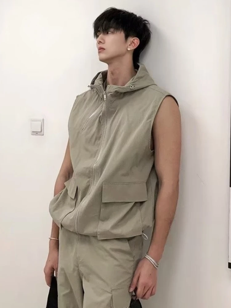 Vests Men Harajuku All-match Popular High Street Minimalist Safari Style Sleeveless American Retro Handsome Chic Summer Simple