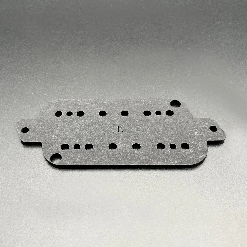 12Pcs Fan Fret Pickup Fiber Baseplate for 6 String Pickup N-50/B-52 Incline 15 Degree Black