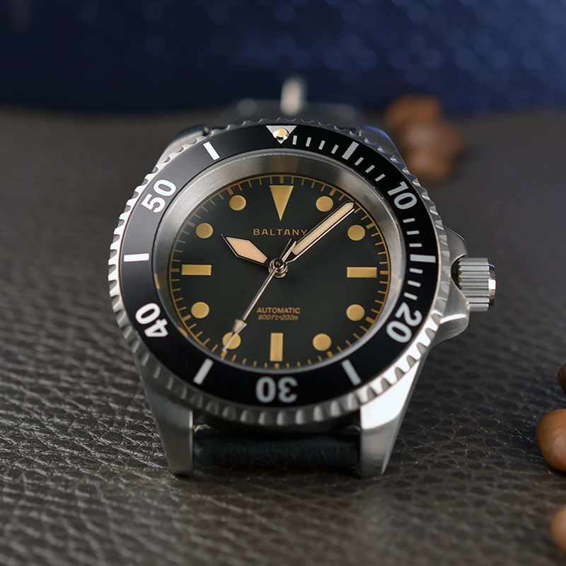 Baltany رجالي ساعات أوتوماتيكية الرياضة غواص الميكانيكية ساعات المعصم العسكرية الياقوت غواص 30ATM مقاوم للماء BGW-9 مضيئة NH35