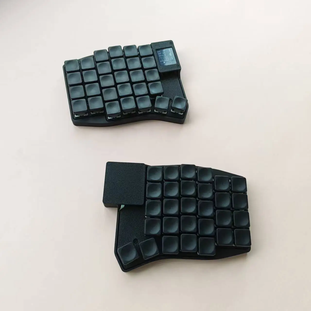 Custom Sofle Split Wireless Keyboard, ZMK Firmware BT USB Dual Mode, Left Large OLED Nice!View Right Trackpad Module, Hot-Swap