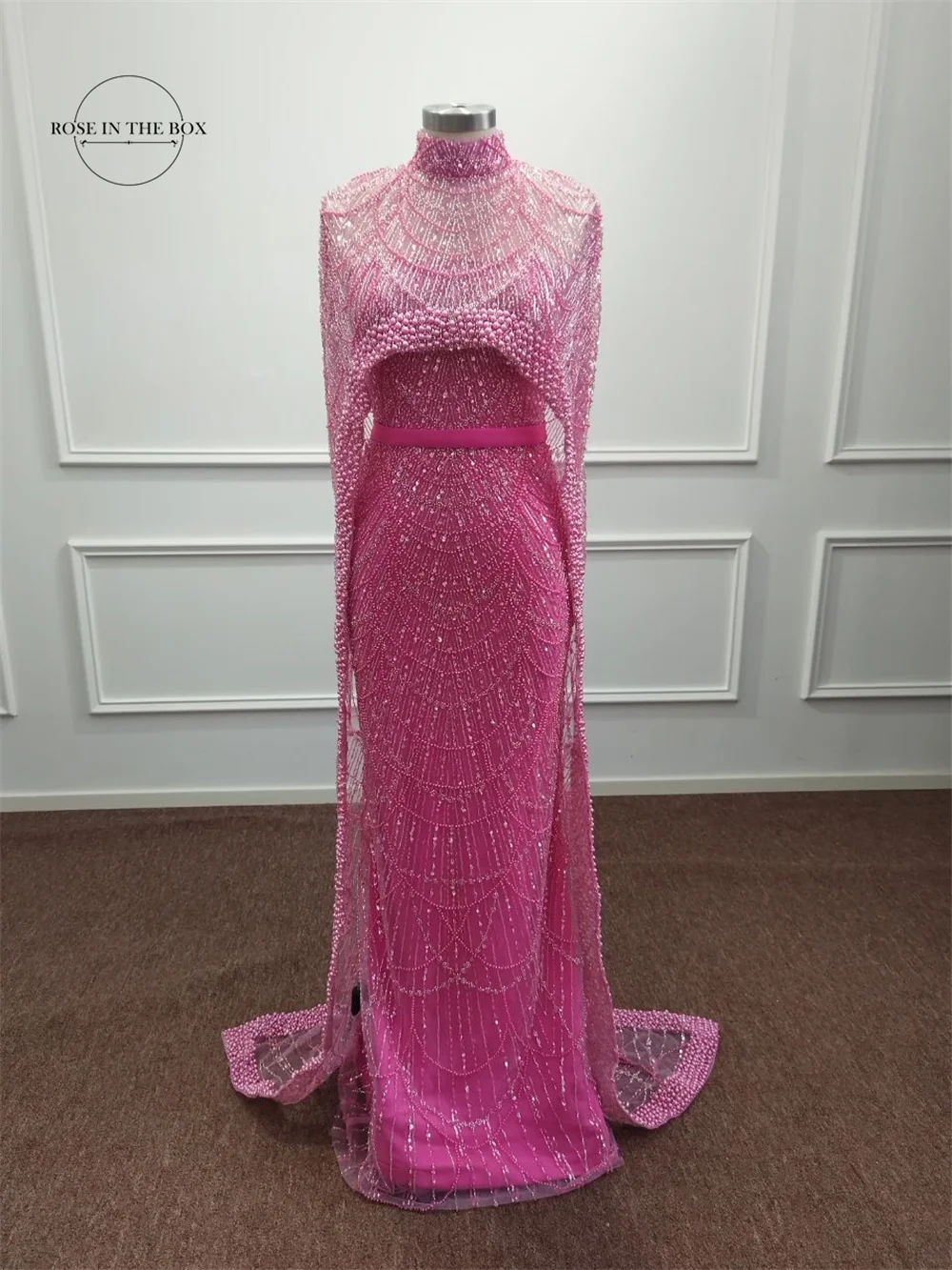 2024 Luxury Dubai Evening Dresses with Cape Heavy Pearls Fuchsia Formal Occasion Dresses for Women Arabic Wedding Party Gowns