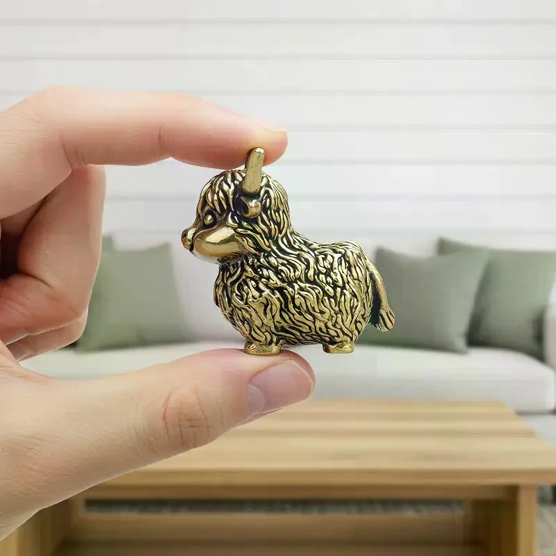 Vintage Brass Highland Cow Figurine Mini Handcrafted Lucky Fengshui Bull Statue for Home Office Desk Shelf Decor Gift