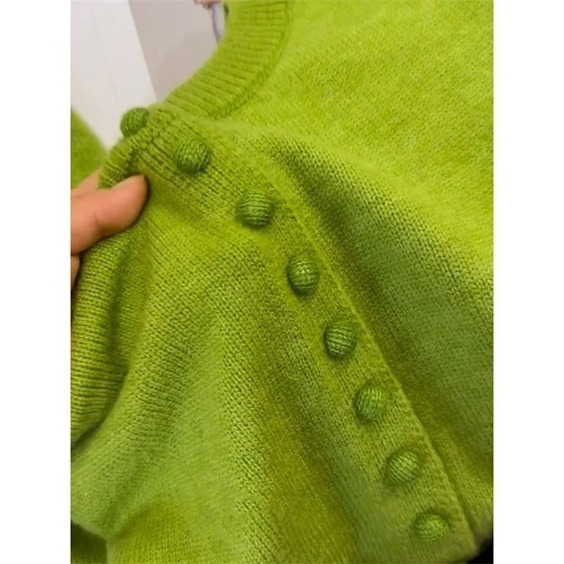 2025 Autunno Moda High-end Super Bello Top lavorato a maglia Allentato e pigro Piccola giacca maglione verde profumato per le donne