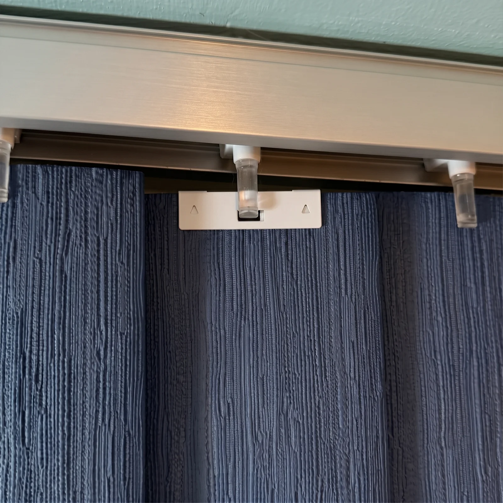 Window Vertical Blinds Repair Kit White Metal Vane Savers & Clear Plastic Patch Fix Broken Replacement Slats Easy Install