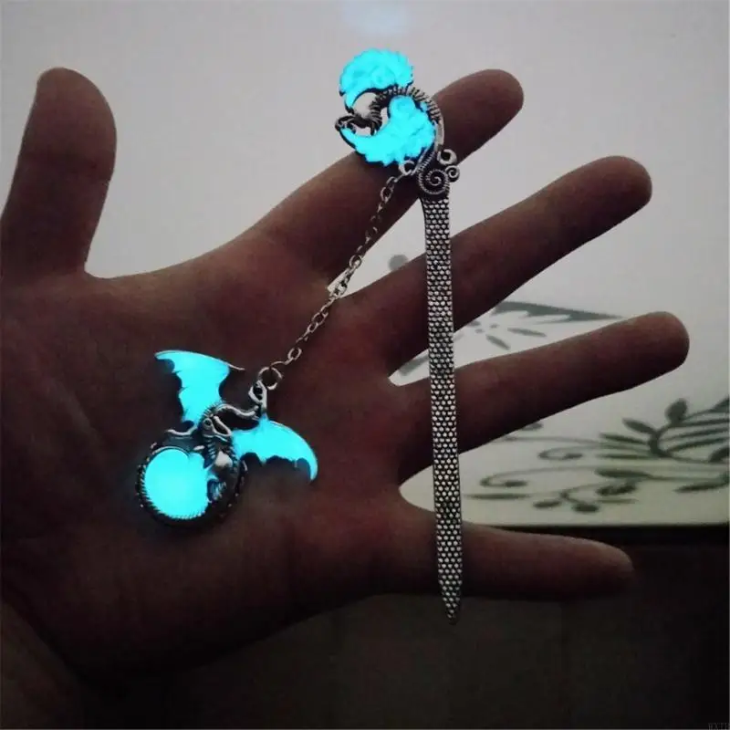 مرجعية تنين عتيقة مع قلادة متوهجة الإشارات الإشارات المعدنية لمحبي الكتب المعلمين ملحقات القراءة الكبار