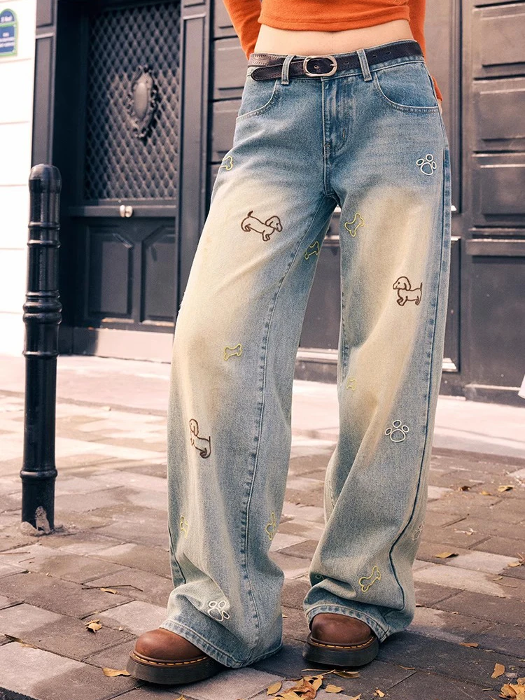 刺繍ストレートジーンズ女性の夏のハイウエストデザインセンスカジュアルファッション気質スリムワイドレッグパンツ