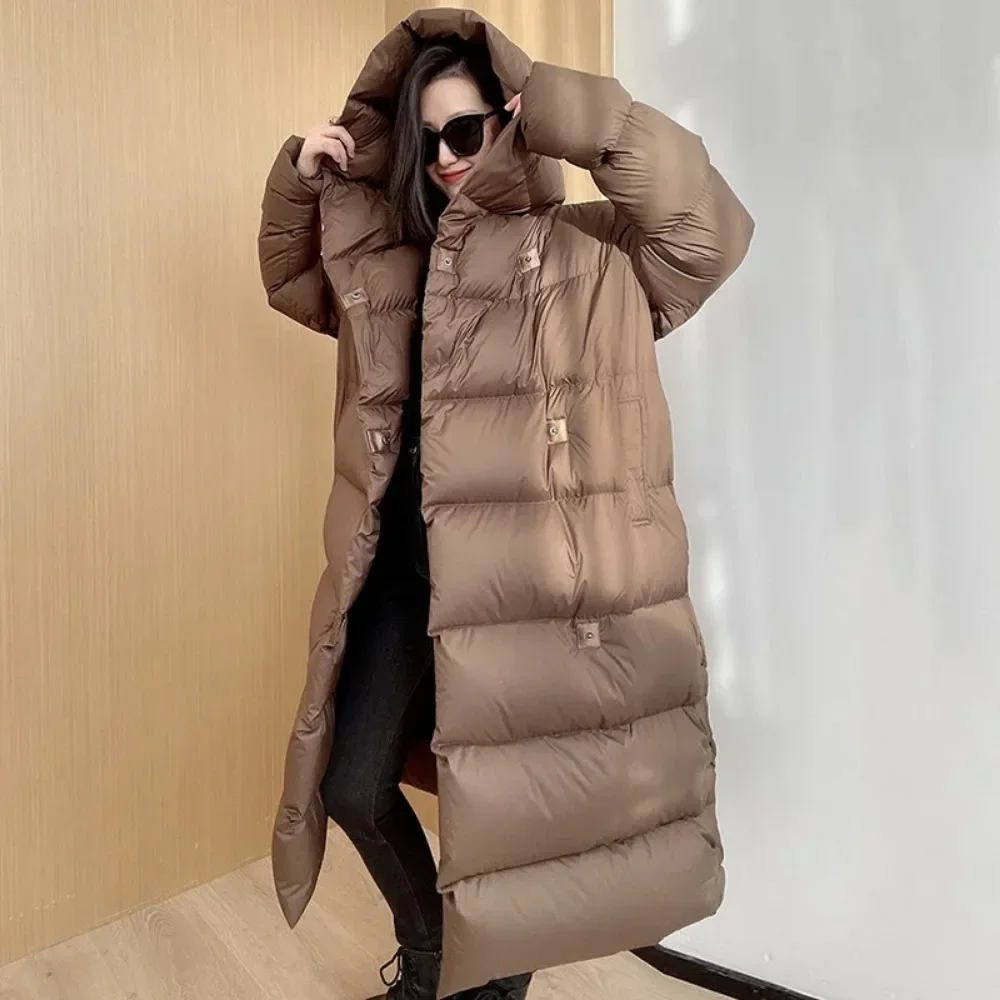 2024 Oversized Women\'s Down Jacket Long Hooded New Fashion Lightweight Warm 90% White Duck Down Coats Winter Overcoat