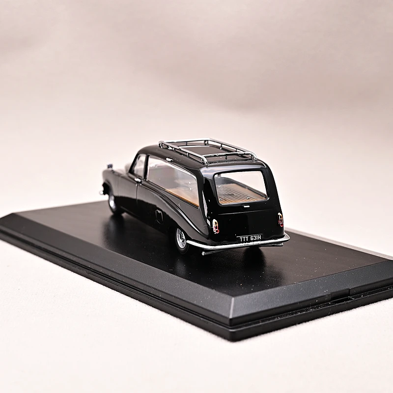 1:43 British Daimler Vauxhall Hearse Alloy Car Model