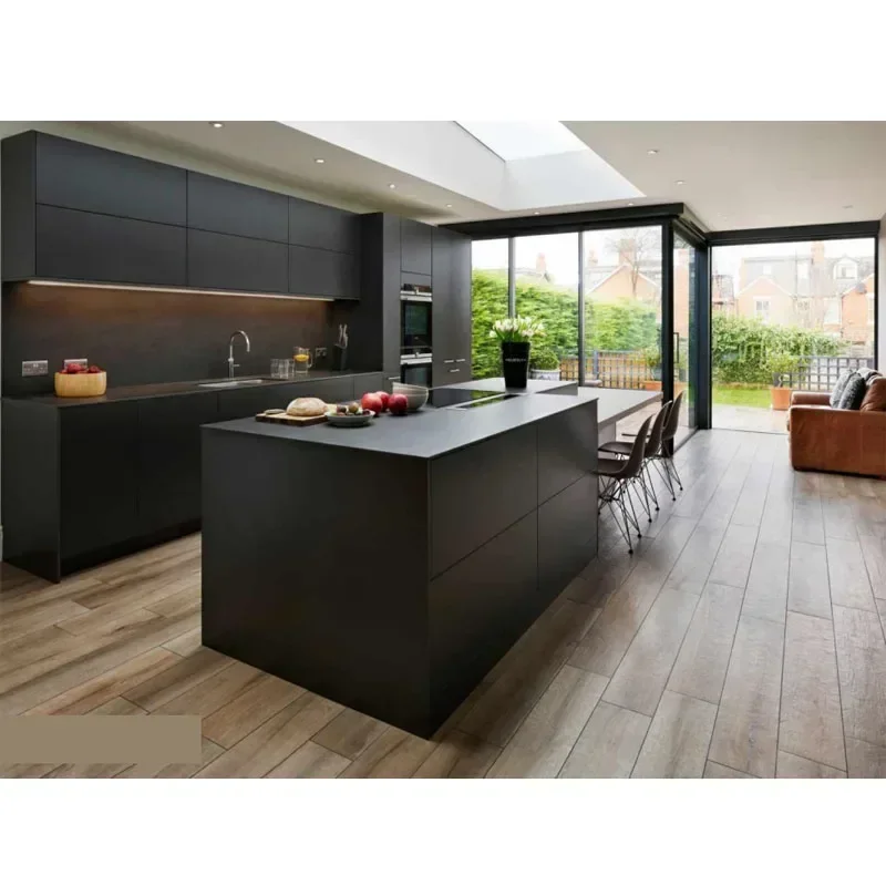 Wish Modern customized solid stained kitchen cabinet with granite countertops