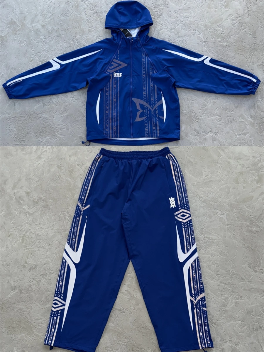 

Комплект Mertra: повседневный костюм с капюшоном, светоотражающий, для пар, модный, с длинными рукавами, в полоску, зимний/осенний, из двух предметов