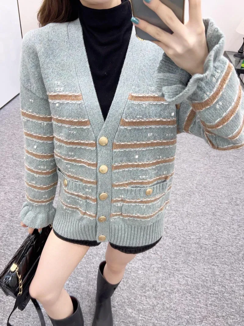 2024 New Fashion Color Blocking Stripes Knitting Women Sweater V-neck Single Breasted Flare Long Sleeve Pockets Sweet Cardigans