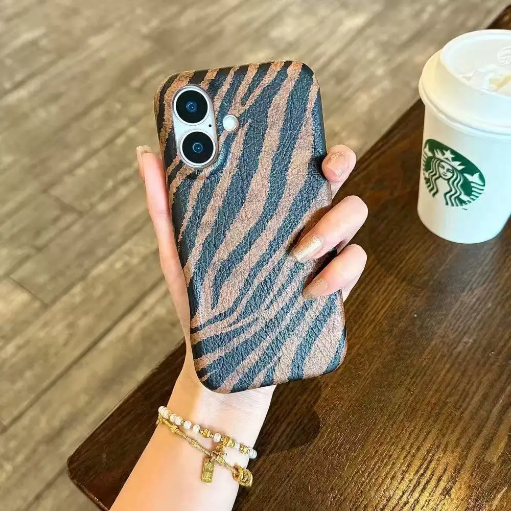 

Fashion Zebra Art Phone Case for IPhone 17 16 15 14 13 Pro Max Leather Pattern Shockproof Phone Cover