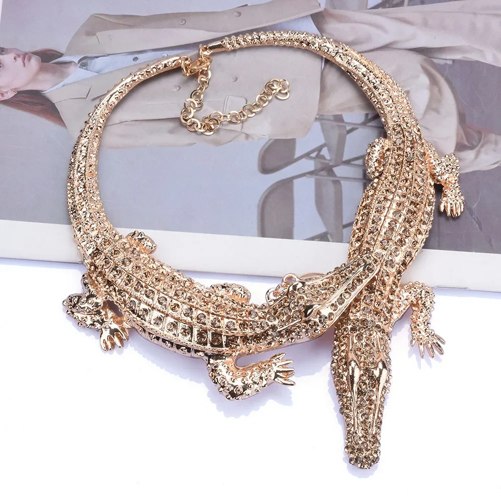 Fashionable Exaggerated Alloy Filled Dinosaur Pendant Women's Animal Series Large Wall Tiger Necklace Wholesale Fake Collar