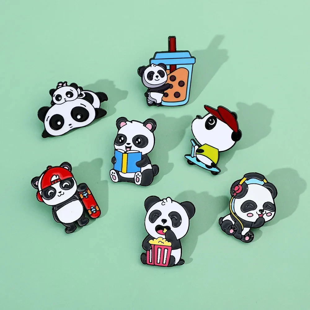 Alfileres esmaltados de la serie Panda para niños, broches de Pandas de lectura Kawaii, insignias de dibujos animados para mochila, ropa, regalos para niños