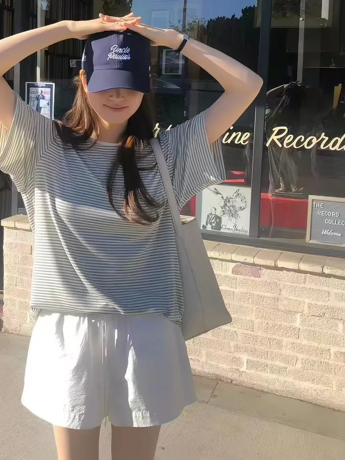 

Женская футболка свободного кроя в полоску с коротким рукавом и круглым вырезом, удобная, с эффектом похудения, повседневный летний топ Dongda Gate Ouce