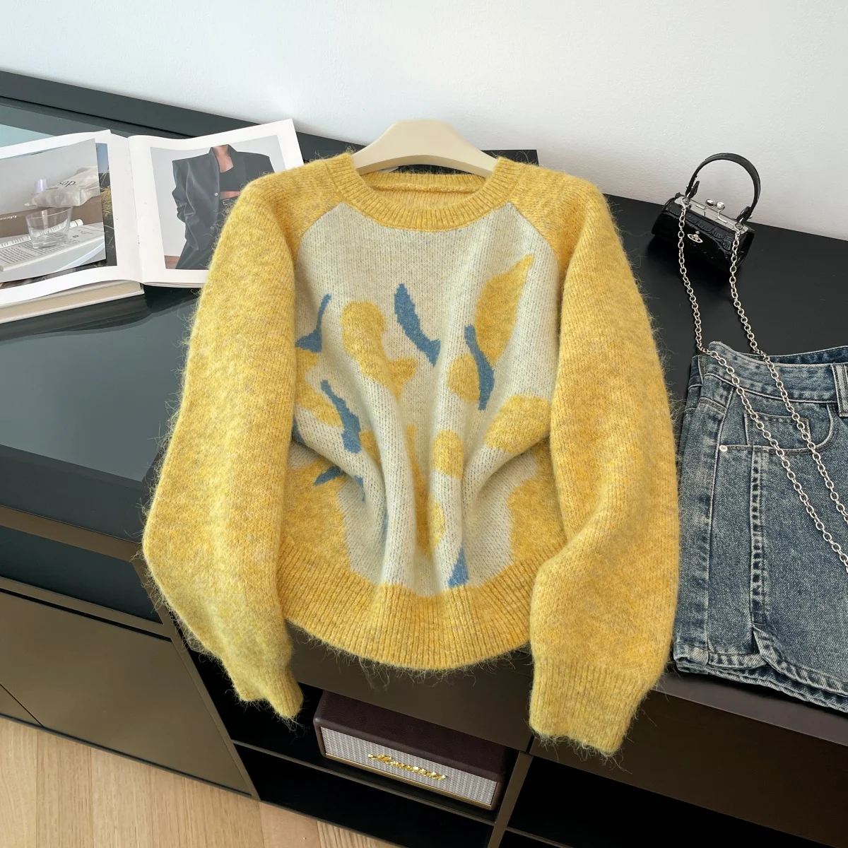 

Women's Yellow O-Neck Pullover Sweater 2000s Vintage Korean Style Long Sleeves Cozy Cashmere Sweater For Women Clothes Winter