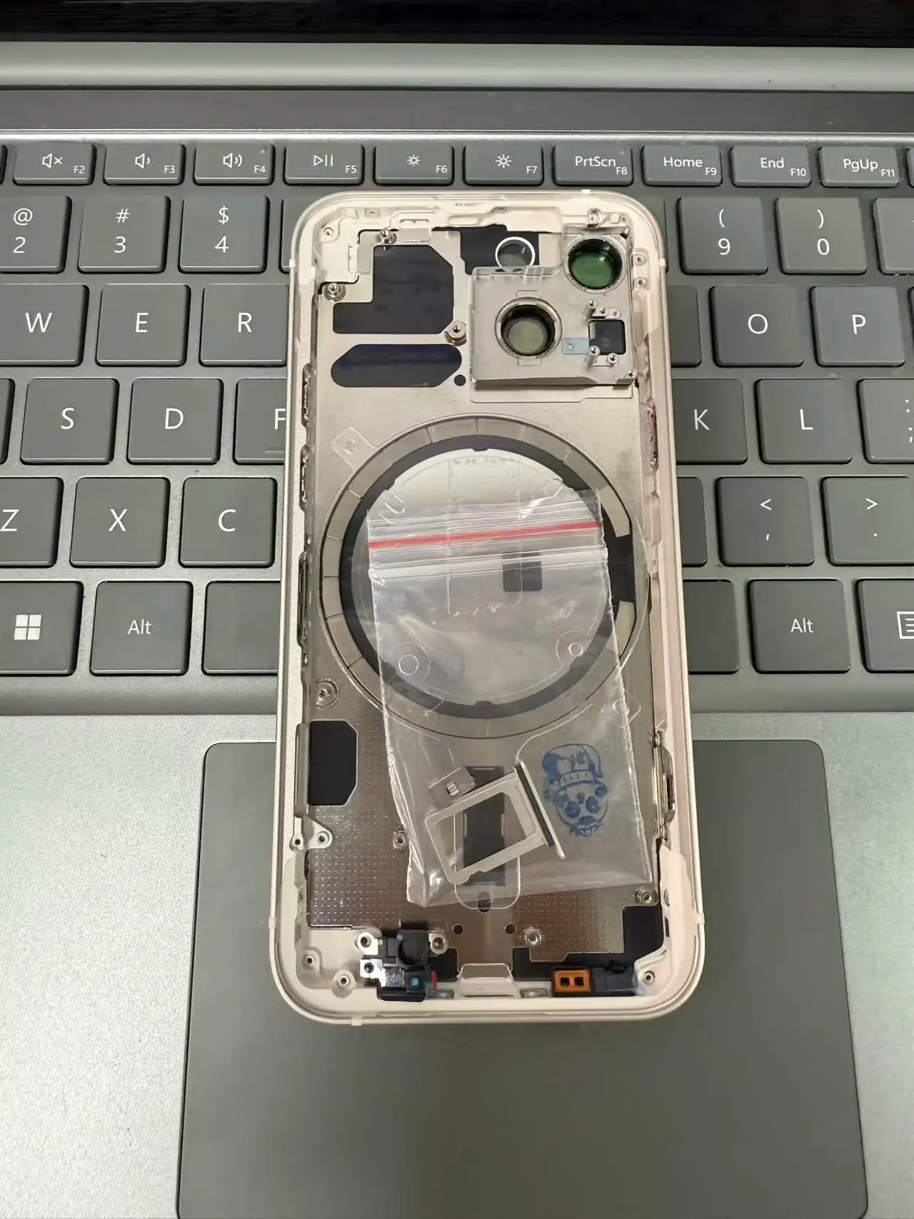 

Whole sale 13mini frame with back glass,with button and sim tray,with magnet and mesh