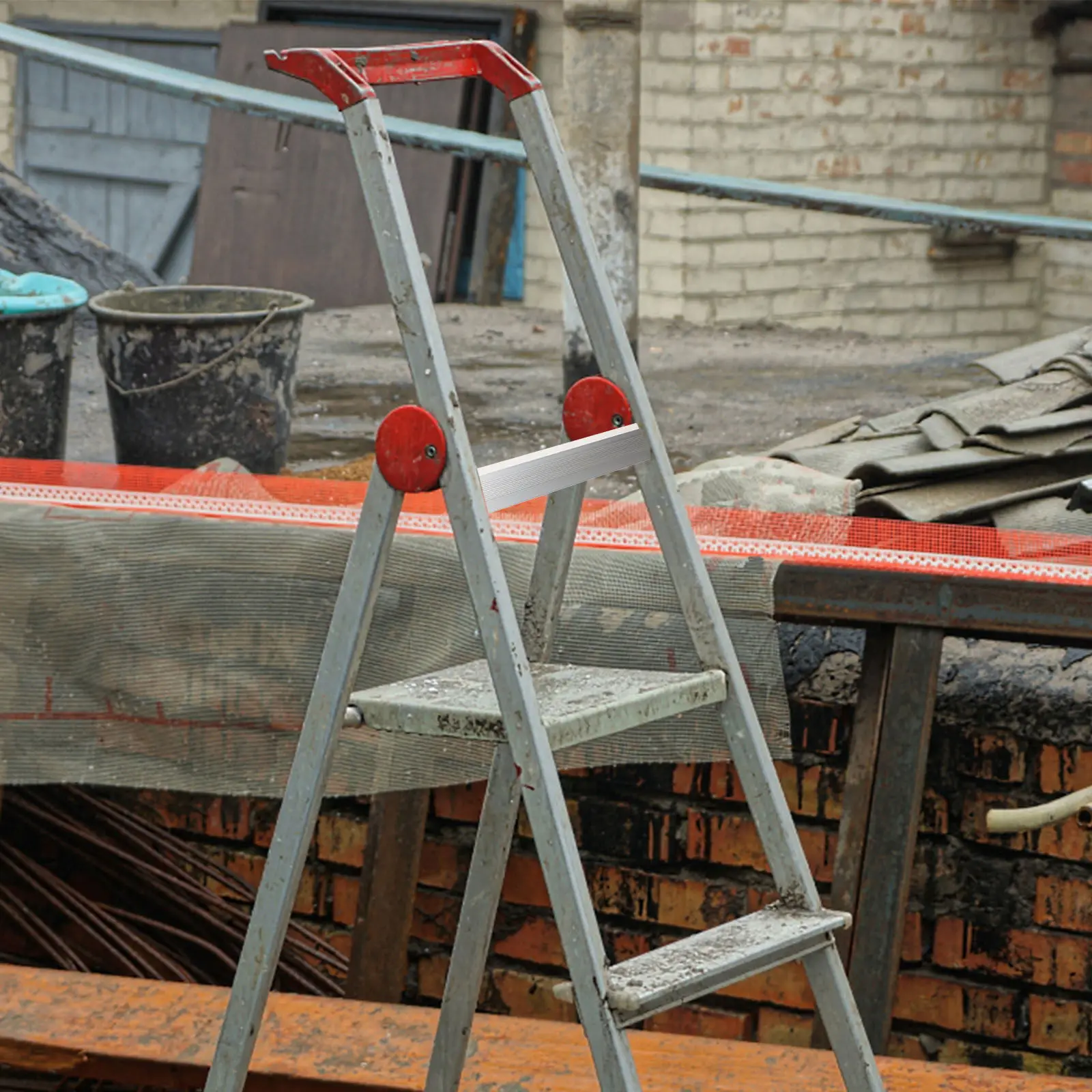 

Регулируемая по высоте выдвижная лестница-стремянка с нескользящими ступенями из алюминиевого сплава, сменная ступенька для домашнего и коммерческого использования, аксессуар для лестницы