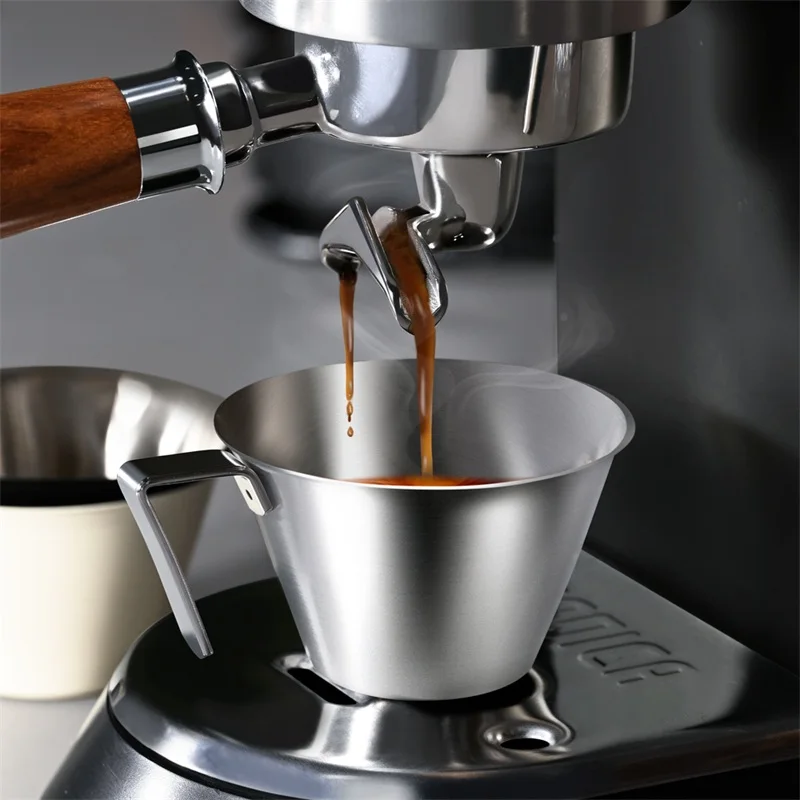 304 Stainless Steel Measuring Cup 100ML Coffee Shot Cup With Handle Precision Scale for Espresso Milk Latte Art Baristas Tool