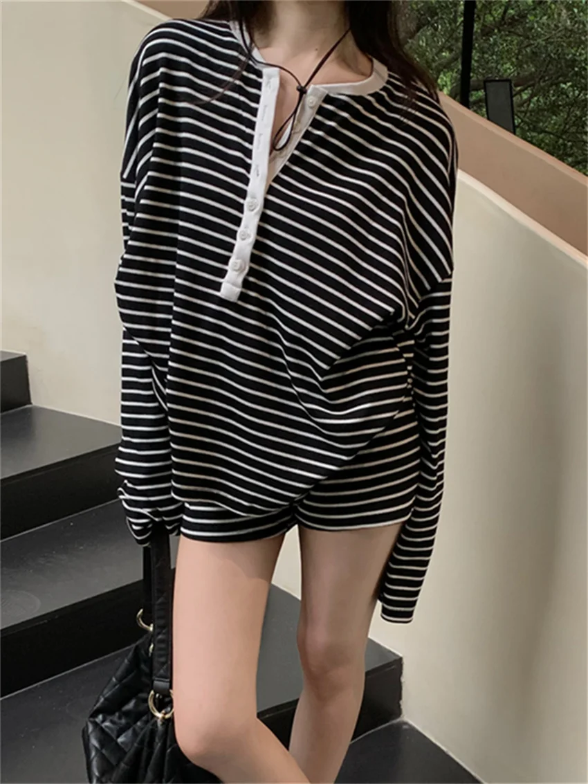 Alien Kitty Casual Women Suits Chic Loose Stripes Office Lady T-Shirts New 2024 High Street Mujer Summer Wide Leg Shorts Sets